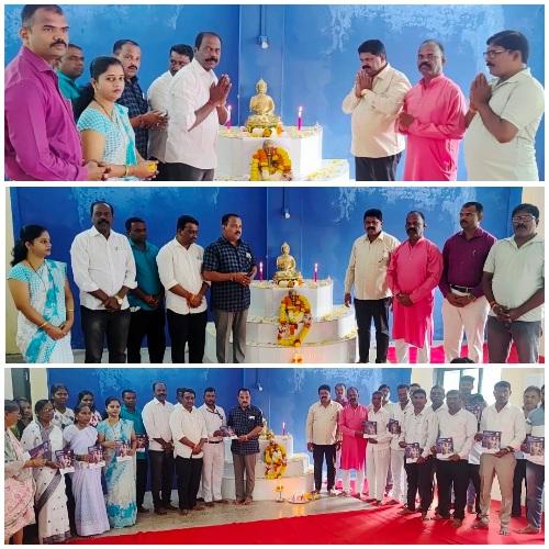 You are currently viewing भाजपा च्या वतिने महापरिनिर्वाण दिनानिमित्त डाॅ.बाबासाहेब आंबेडकर यांना अभिवादन !!!