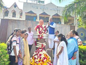 Read more about the article महामानव, घटनेचे शिल्पकार डॉ. बाबासाहेब आंबेडकर यांना महापरिनिर्वाण दिनी अभिवादन