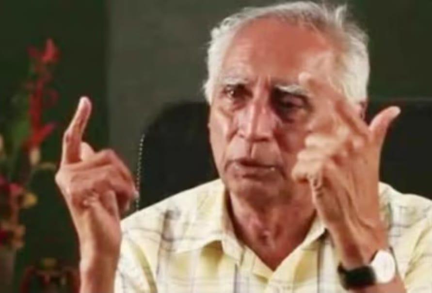 You are currently viewing बाबा आढाव : जसे दिसले तसे