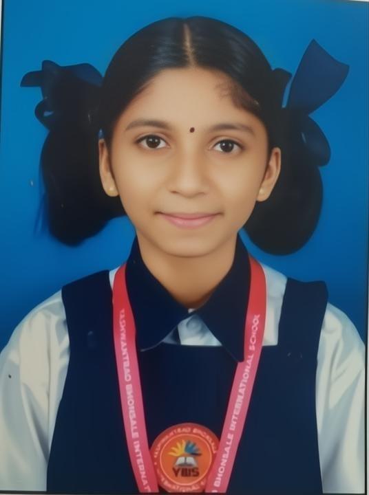 You are currently viewing भोसले इंटरनॅशनल स्कूलची वेदा राऊळ तालुकास्तरीय निबंध स्पर्धेत प्रथम