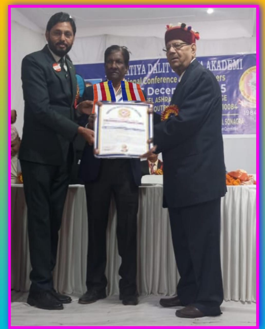 You are currently viewing साहित्यिक डॉ.जयद्रथ आखाडे यांना राष्ट्रीय पुरस्कार