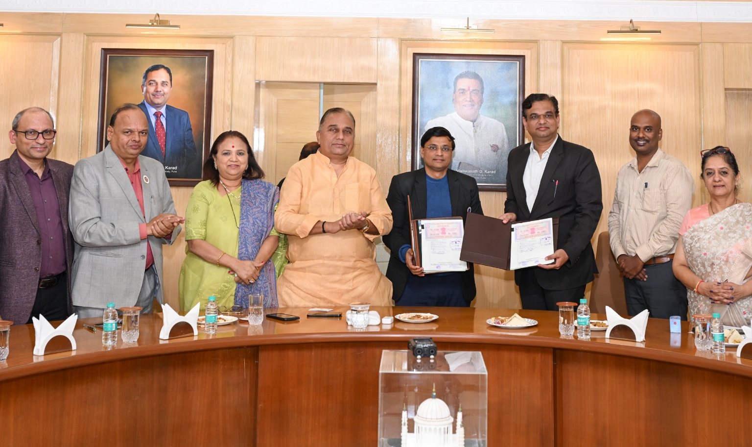 You are currently viewing आरोग्य शिक्षण आणि संशोधनात नवीन पर्वाचा प्रारंभ