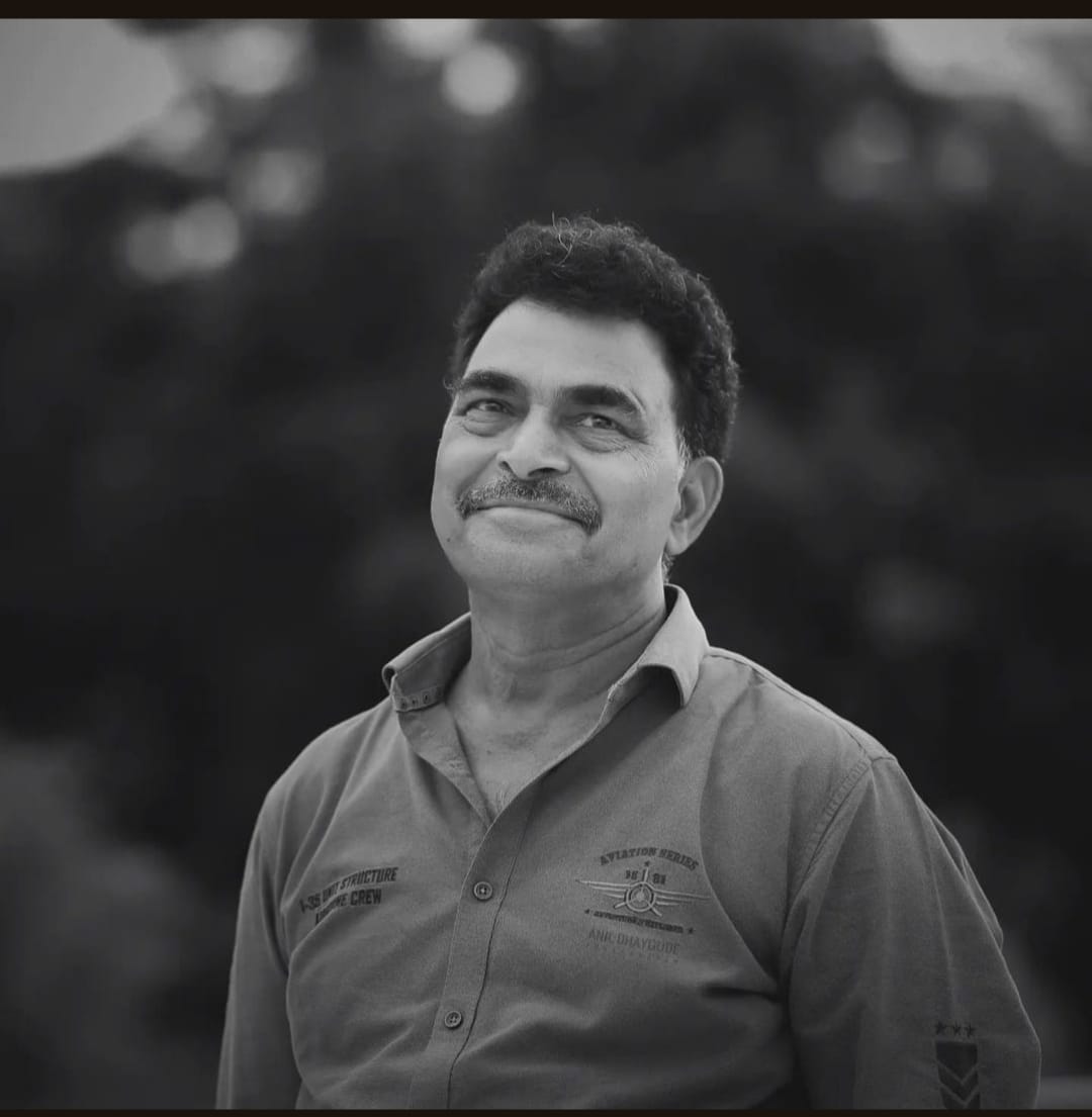 You are currently viewing माणूसपण जपणारा, सच्चा अभिनेता, पर्यावरण प्रेमी:- सयाजी शिंदे