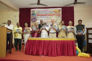 Read more about the article पंढरीनाथ तामोरे यांची घुमतोय वादळवारा, झंझावात, आदर्शाचे प्रकाशदिप ही पुस्तके सामाजिक आणि भौगोलिक माहिती देणारी – जेष्ठ संपादक दिनकर गांगल ‌‌