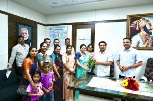 Read more about the article कणकवलीतील भाजप नगरसेवकांनी पालकमंत्री नितेश राणेंची घेतली भेट