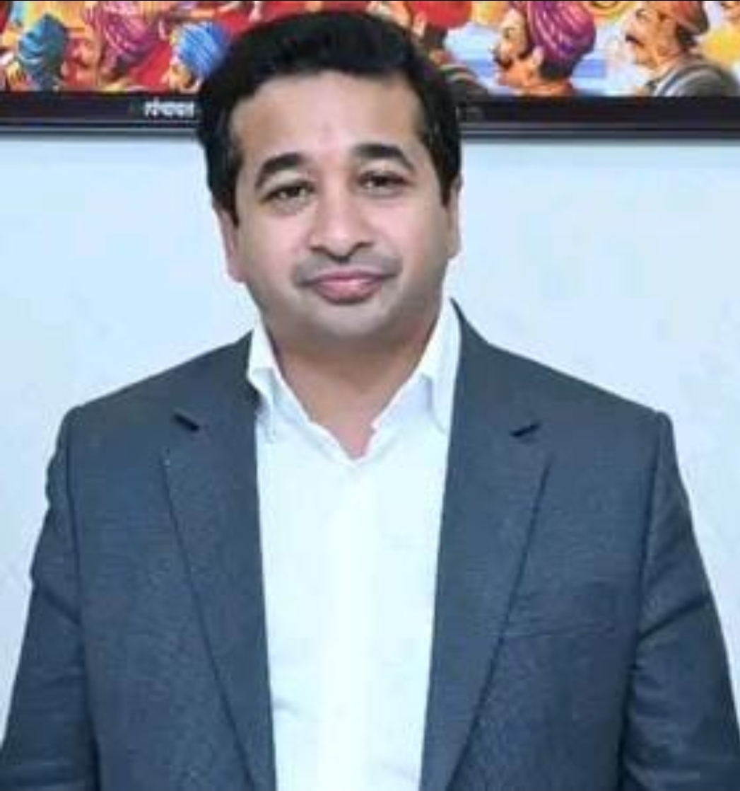 You are currently viewing पालकमंत्री नितेश राणेंची वचनपूर्ती