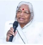 आरोग्य व अध्यात्म विकास शिबिराचे मा.लेडी गव्हर्नर कमलताई गवई यांच्या हस्ते उद्घाटन 