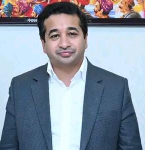 Read more about the article शिक्षण वाचवण्यासाठी पालकमंत्र्यांचा ठाम पुढाकार