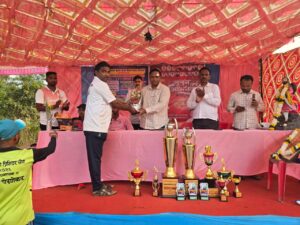 Read more about the article ग्रामीण भागातील खेळाडूंच्या मागे भारतीय जनता पार्टी म्हणून सदैव पाठीशी – संदिप गावडे 