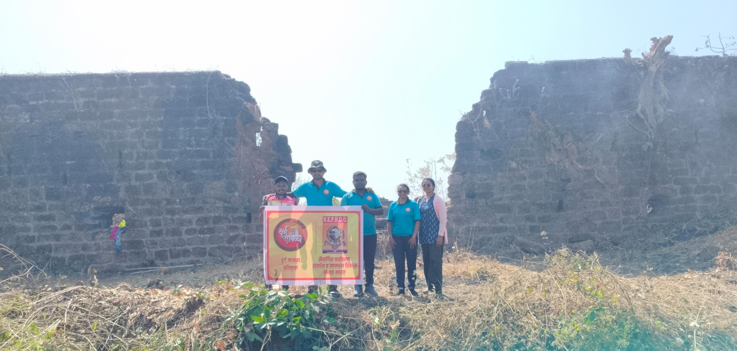 You are currently viewing निवती किल्ल्यावर स्वच्छता मोहीम संपन्न