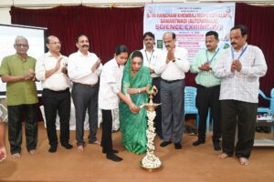 Read more about the article श्री पंचम खेमराज महाविद्यालयात विज्ञान प्रदर्शनाचे उद्घाटन