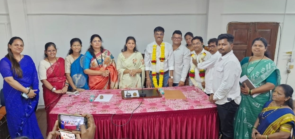 You are currently viewing सावंतवाडी नगरपरिषदेच्या उपनगराध्यक्षपदी भाजपचे ॲड. अनिल निरवडेकर विजयी