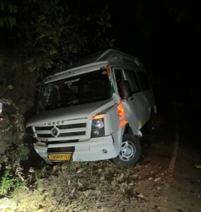 Read more about the article तिराळी घाटात थरारक अपघात