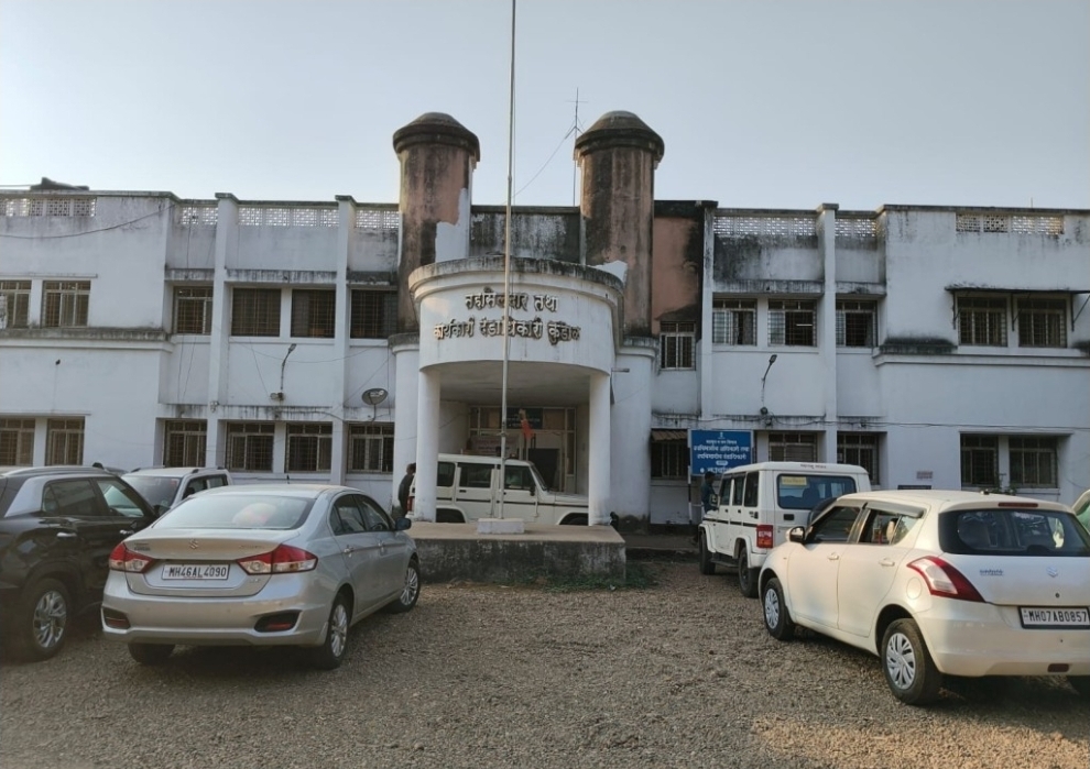 You are currently viewing जिल्हा परिषद व पंचायत समिती निवडणुकीसाठी कुडाळमध्ये उमेदवारी अर्जांची झुंबड