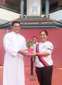 Read more about the article मिलाग्रीसच्या क्रीडा शिक्षिका शेरॉन अल्फान्सो यांचे घवघवीत यश!