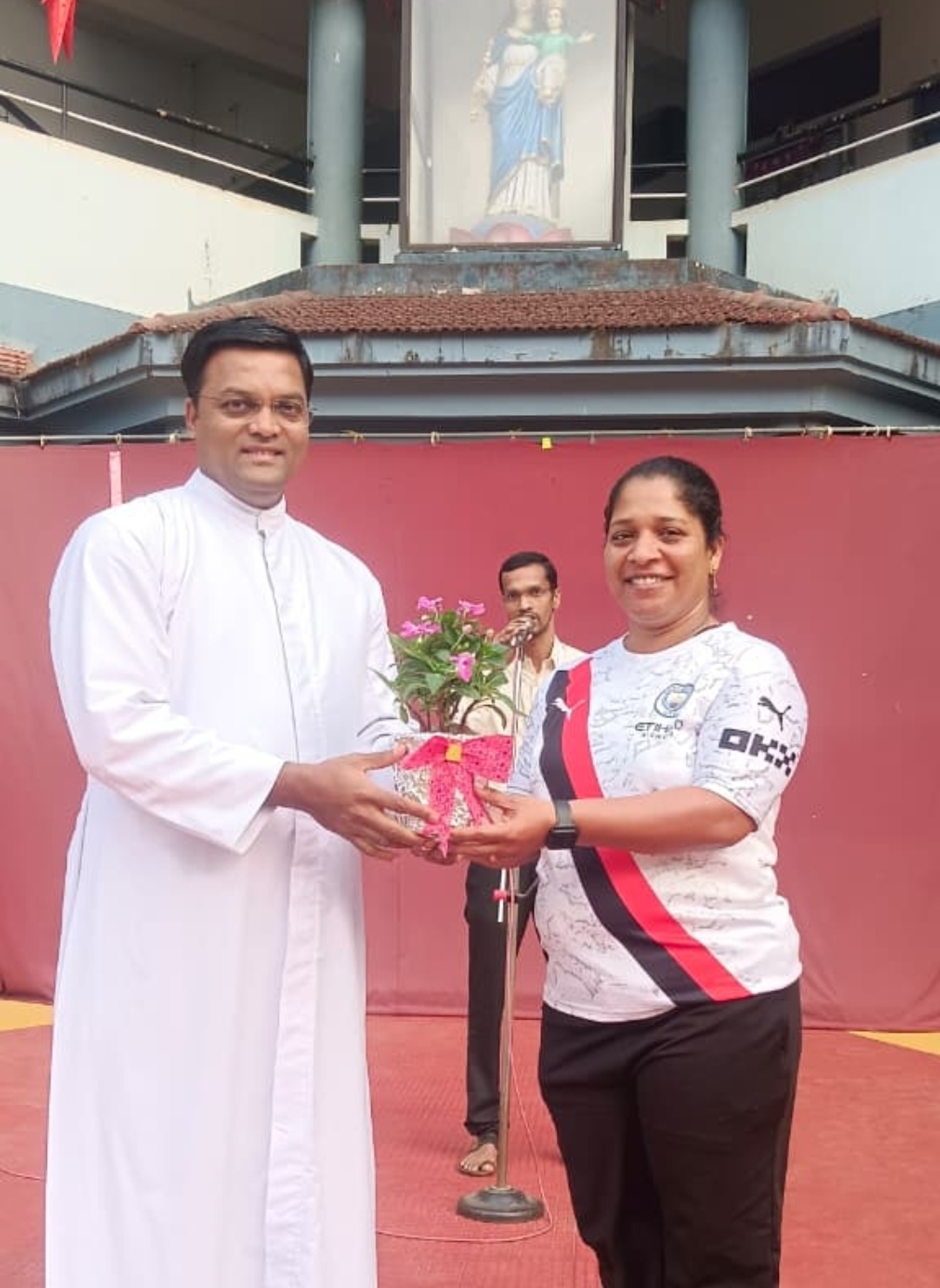 You are currently viewing मिलाग्रीसच्या क्रीडा शिक्षिका शेरॉन अल्फान्सो यांचे घवघवीत यश!