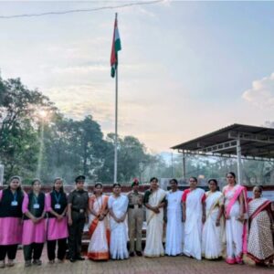 Read more about the article नॅशनल रायफल शूटिंग स्पर्धेतील सुवर्णकन्या मनस्या फालेच्या हस्ते फोंडाघाट ग्रामपंचायतमध्ये ध्वजवंदन