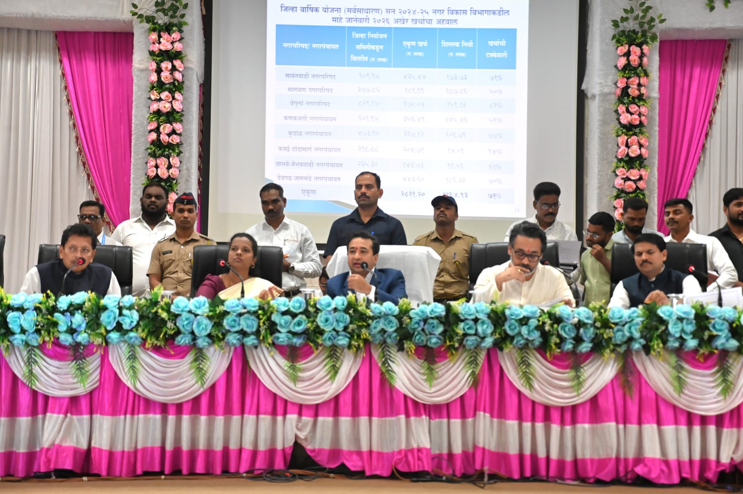 You are currently viewing सिंधुदुर्ग जिल्ह्याच्या विकासाला प्रथम प्राधान्य – पालकमंत्री नितेश राणे