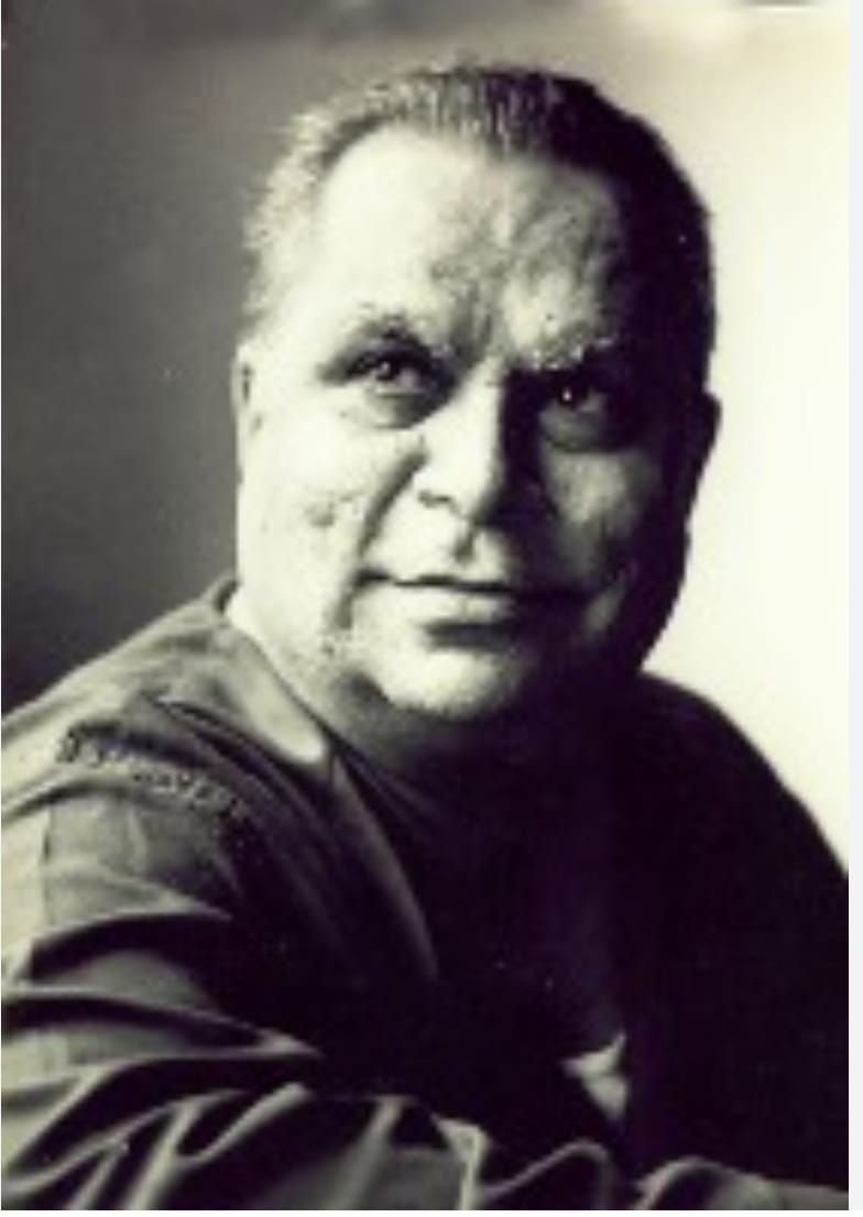 You are currently viewing कविश्रेष्ठ श्री सुरेश भट आणि त्यांचे मित्र मंडळ 