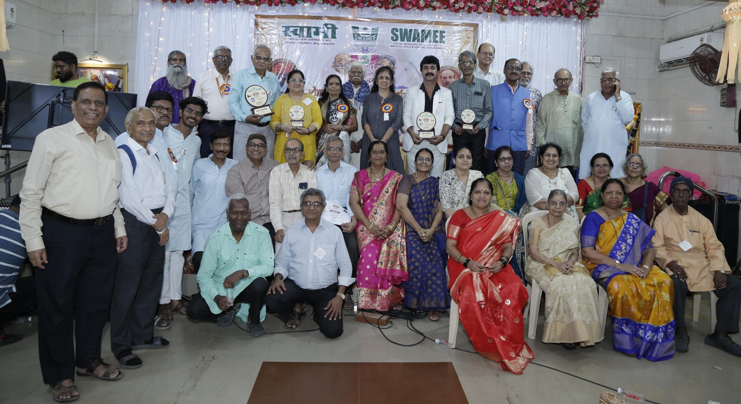 You are currently viewing ज्येष्ठ नागरिकांची भव्य गायन स्पर्धा उत्साहात संपन्न