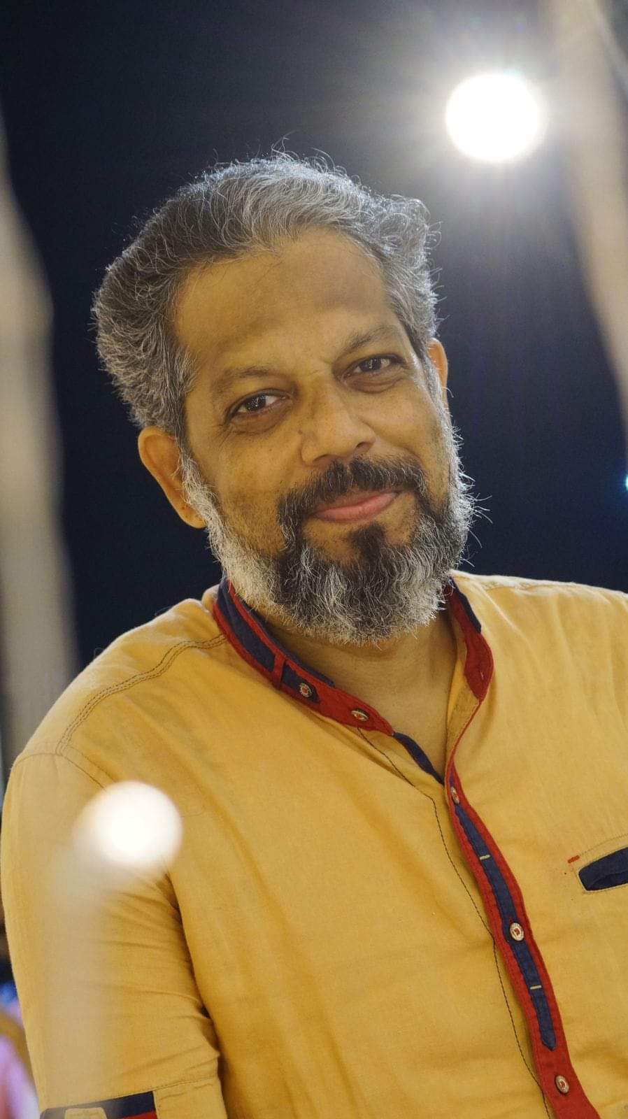 You are currently viewing चतुरस्त्र रंगकर्मी श्रीनिवास नार्वेकर यांना विनायक पाटील स्मृती मंच मुंबईचा नाट्यव्रती अनंत घोगळे पुरस्कार जाहीर