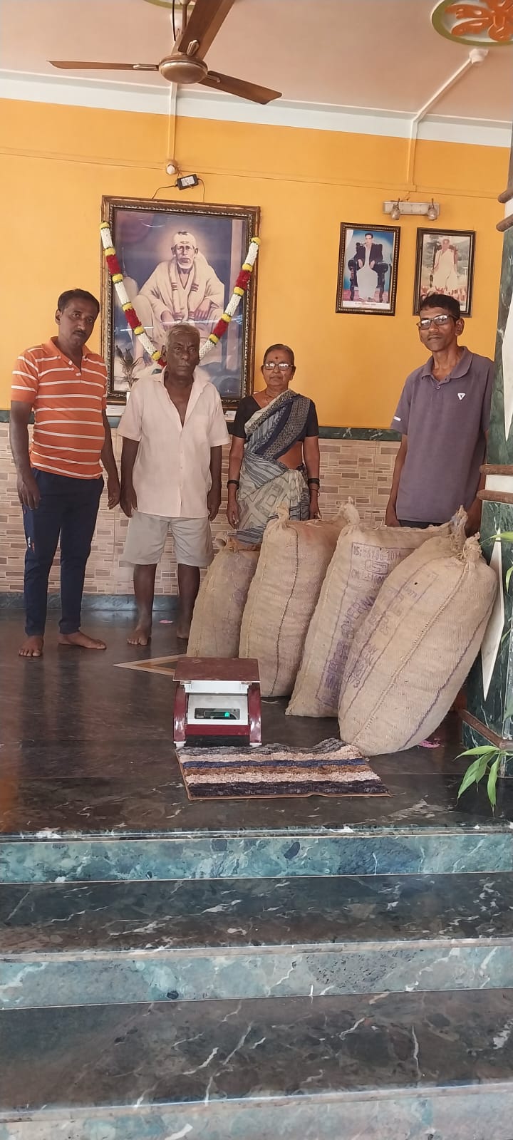 You are currently viewing सिंधुदुर्ग बागायतदार प्रोड्युसर कंपनीकडून १८० रुपयांनी काजू खरेदी सुरू