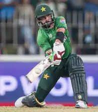 You are currently viewing फरहानचा झंझावात, पाकिस्तानचा अमेरिकेवर ३२ धावांनी दणदणीत विजय