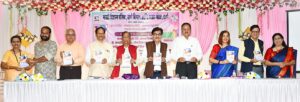 Read more about the article मराठी ज्ञानभाषेकडे वाटचाल : ‘मूलद्रव्यांच्या जादुई दुनियेत’ पुस्तकाचे ठाण्यात प्रकाशन