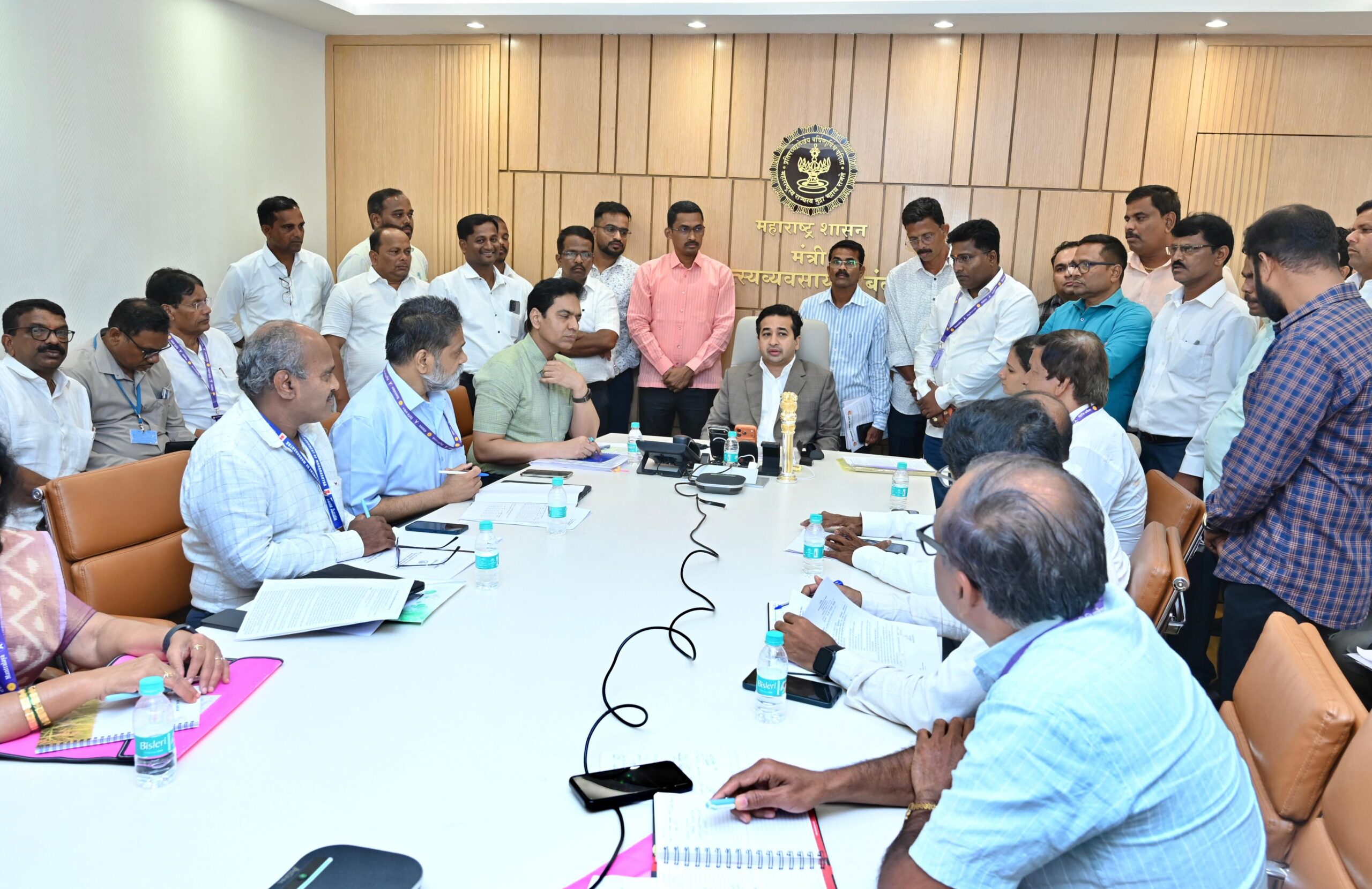 You are currently viewing सिंधुदुर्ग जिल्ह्याच्या समुद्रीचा जलमार्ग होणार सुरू