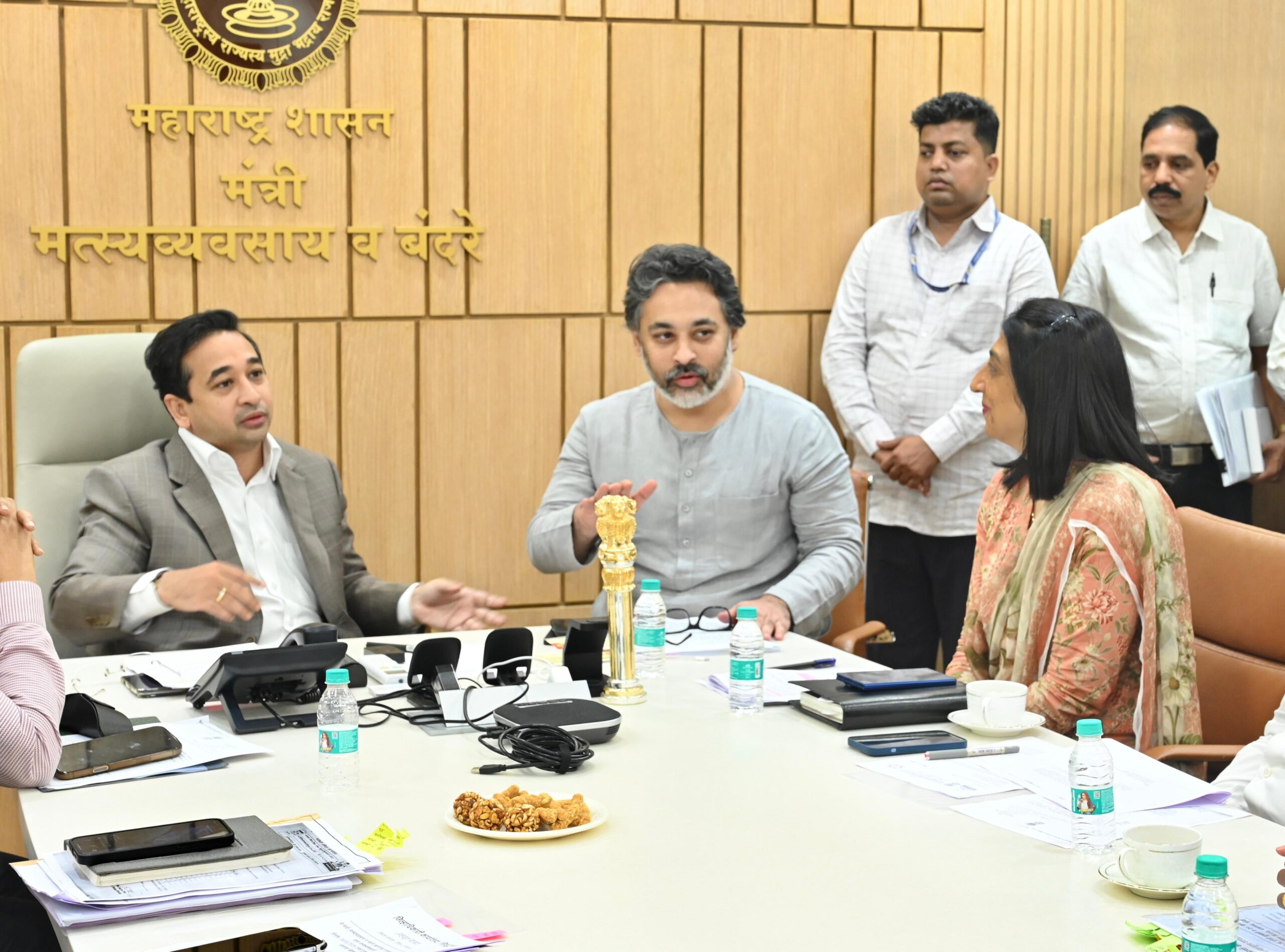 You are currently viewing मालवण सीआरझेड प्रकरणात संवेदनशील दृष्टीकोन ठेवा – पालकमंत्री नितेश राणे