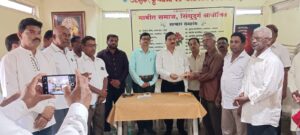 Read more about the article तेरेकर रापण संघाच्या मदतीसाठी गाबीत समाज महासंघाचा तत्पर पुढाकार