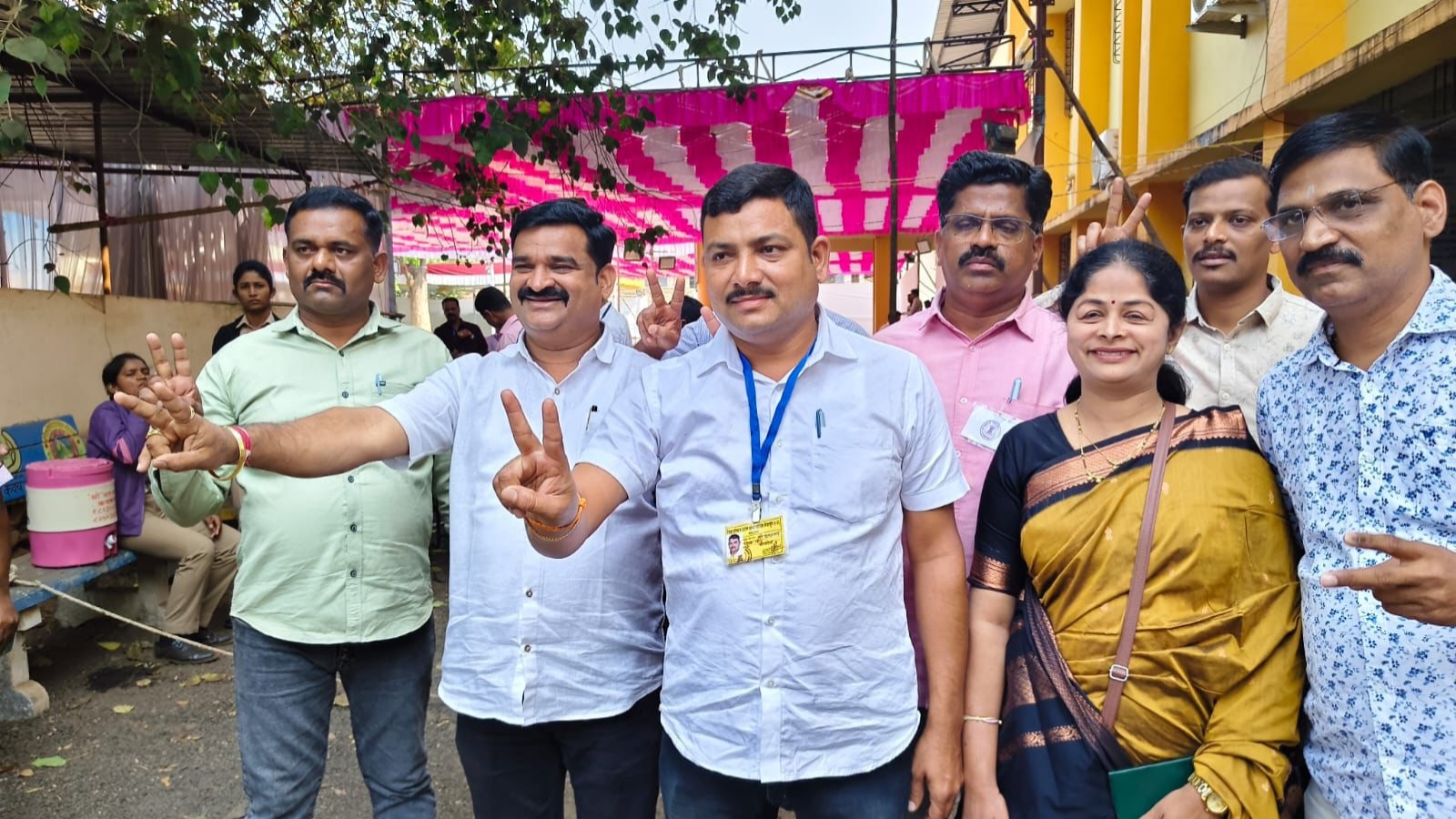 You are currently viewing खारेपाटण पं.स. निवडणुकीत महायुतीचा विजय; गुरुप्रसाद शिंदे १७९ मतांनी विजयी