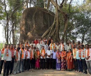 Read more about the article कळसुली जिल्हा परिषद मतदार संघात महायुती जिंकणार उमेदवारांच्या प्रचार शुभारंभ प्रसंगी कार्यकर्त्यांचा निर्धार