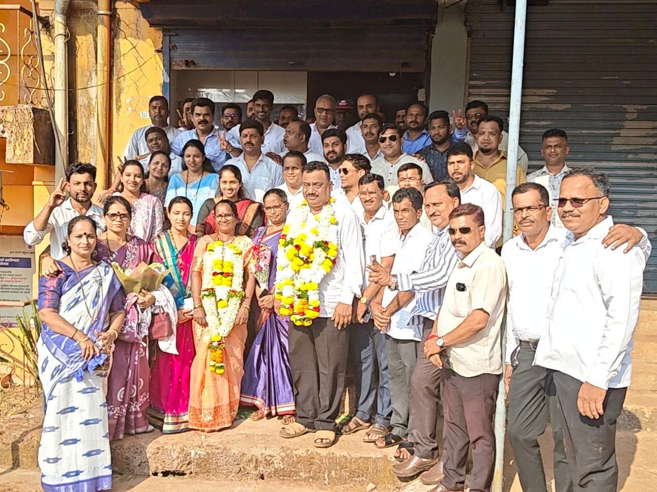 You are currently viewing दोडामार्ग पंचायत समिती सभापतीपदी पार्वती गवस, उपसभापतीपदी गणेशप्रसाद गवस बिनविरोध