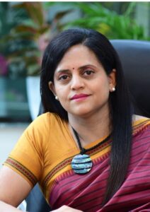 Read more about the article मुख्यमंत्र्यांच्या प्रधान सचिव मेट्रो वुमन अश्विनी भिडे