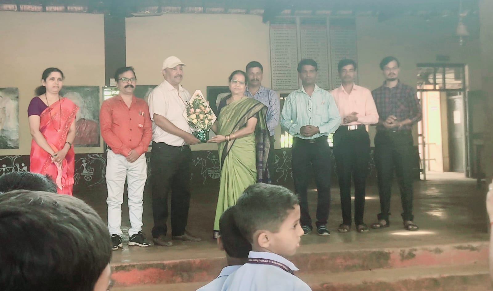 You are currently viewing साळगाव हायस्कूल साठी 15000 रुपयांची देणगी