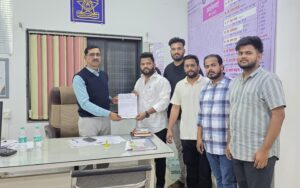 Read more about the article सावंतवाडी बाजारपेठेतील बंद CCTV सुरू करण्याची मागणी; मच्छी मार्केट परिसरात होमगार्ड नेमण्याचे निवेदन