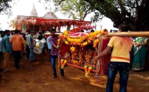 Read more about the article रोंबाट