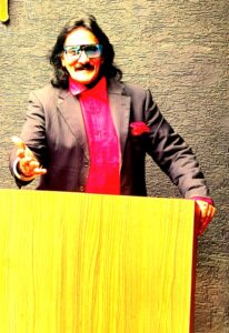 Read more about the article जगण्याचा.. खोटा आव…!