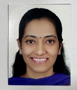 Read more about the article मळगाव वाचनालयाच्या डॉ.सौ.अश्विनी मिलिंद खानोलकर यांना पुरस्कार