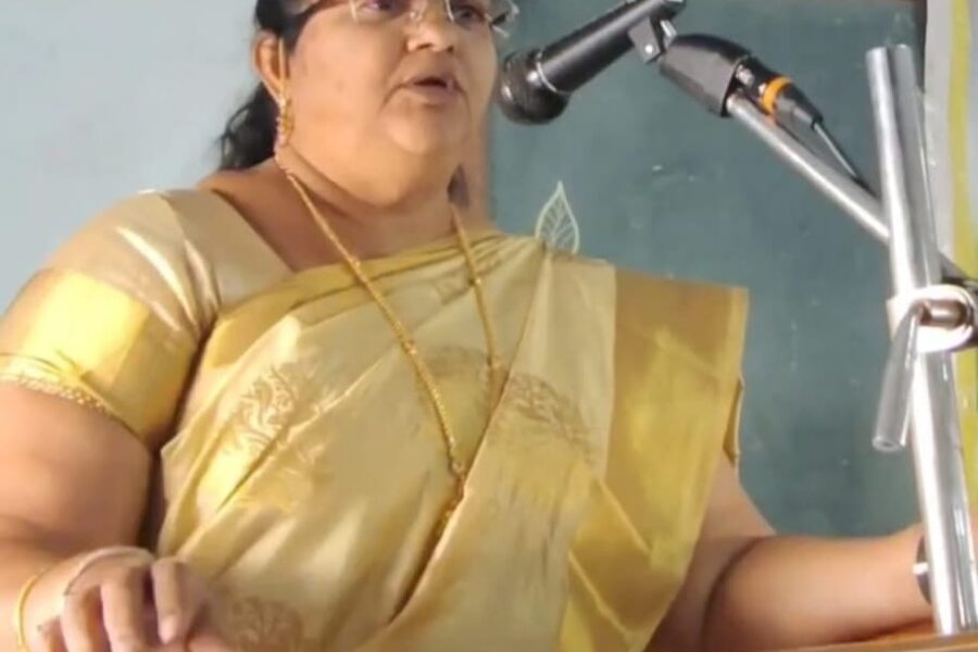 21 व्या शतकातील स्त्री