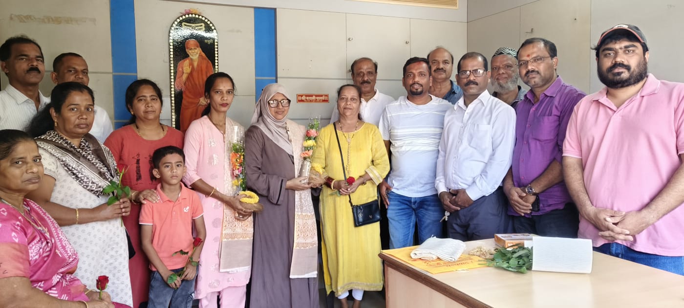 You are currently viewing राजा शिवाजी चौक मित्र मंडळाच्या वतीने सामाजिक बांधिलकी प्रतिष्ठानच्या रणरागिणींचा सन्मान.