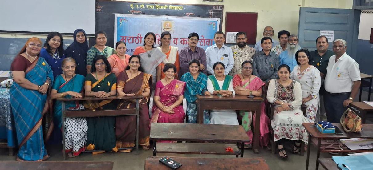 You are currently viewing रौप्यमहोत्सवी कविसंमेलनात आरती प्रभू यांच्या काव्याचा सुरेल उत्सव