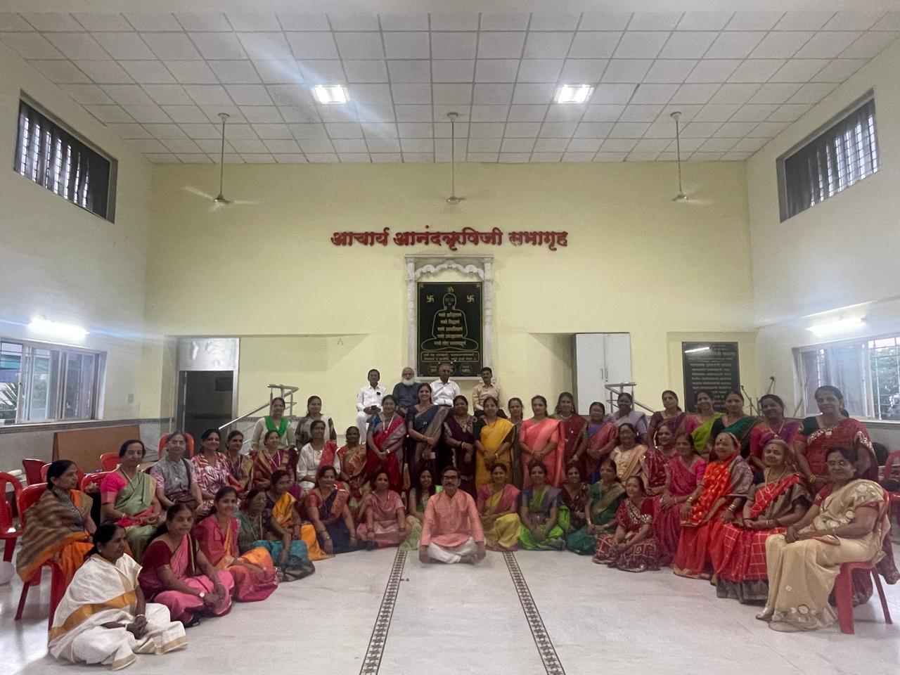 You are currently viewing महिला दिन उत्सव उत्साहात साजरा 