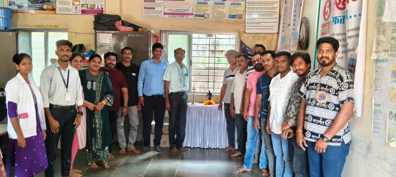 You are currently viewing रेडी येथे धर्मवीर छत्रपती श्री संभाजी महाराज बलिदान मास स्मृती प्रित्यर्थ आयोजित रक्तदान शिबीर, नेत्र तपासणी व चष्मा वाटप शिबिरास नागरिकांचा उत्स्फूर्त प्रतिसाद