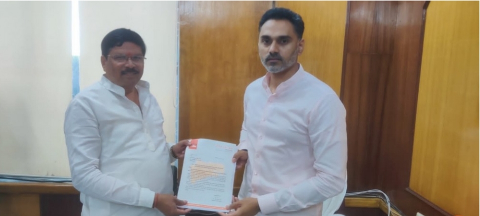 You are currently viewing ई-पिक पाहणी ॲपमधील तांत्रिक अडचणींबाबत संजय आंग्रे यांची गृहराज्यमंत्री योगेश कदम यांच्याकडे निवेदन