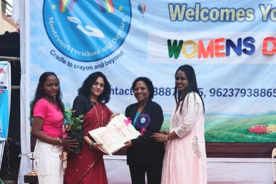 महिला दिन व जागतिक ग्राहक दिन उत्साहात साजरा 