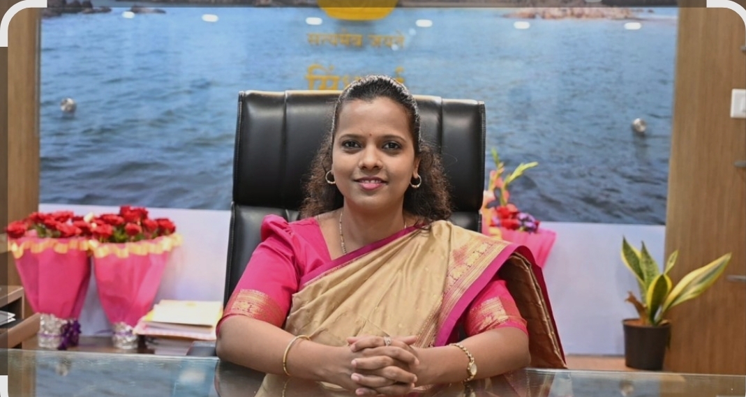 You are currently viewing विशेष पुनरिक्षण कार्यक्रम २०२६ अनुषंगाने सर्व पक्षांची आढावा बैठक