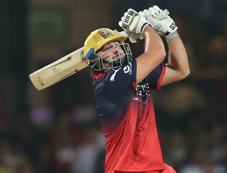 You are currently viewing टिम डेव्हिडचा तडाखेबाज झंझावात; आरसीबीचा चेन्नईवर ४३ धावांनी दणदणीत विजय