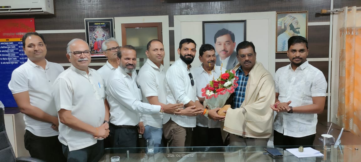 You are currently viewing जिल्हा परिषद अध्यक्ष प्रमोद कामत यांची पतंजली योग समितीची सदिच्छा भेट